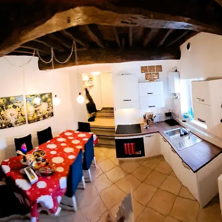 Caste Style Near Cinque Terre 펜션 *