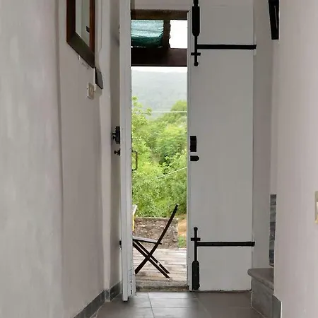 Caste Style Near Cinque Terre 펜션 *