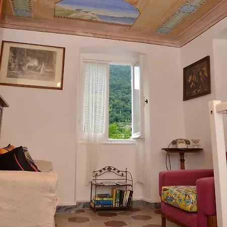 Caste Style Near Cinque Terre 펜션 *