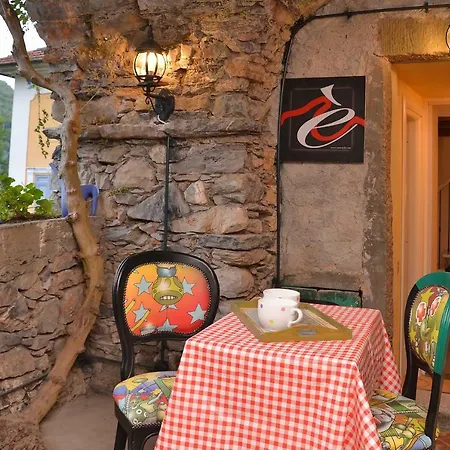 Caste Style Near Cinque Terre *