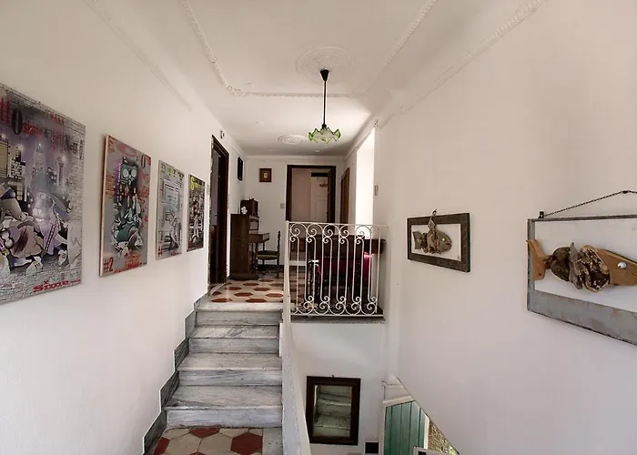 Caste Style Near Cinque Terre *