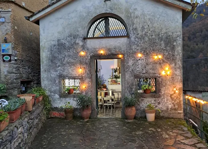 Nyaraló Caste Style Near Cinque Terre Riccò del Golfo di Spezia