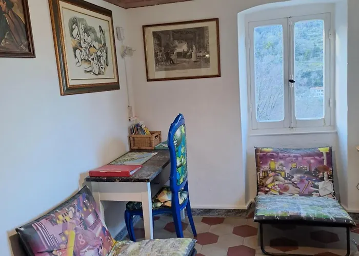 Caste Style Near Cinque Terre *