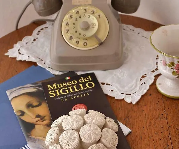 Caste Style Near Cinque Terre Riccο del Golfo di Spezia