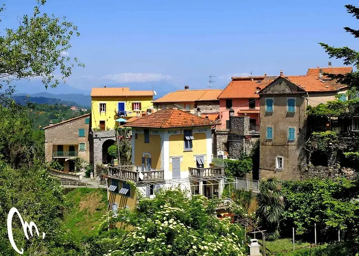 Caste Style Near Cinque Terre Feriehus *